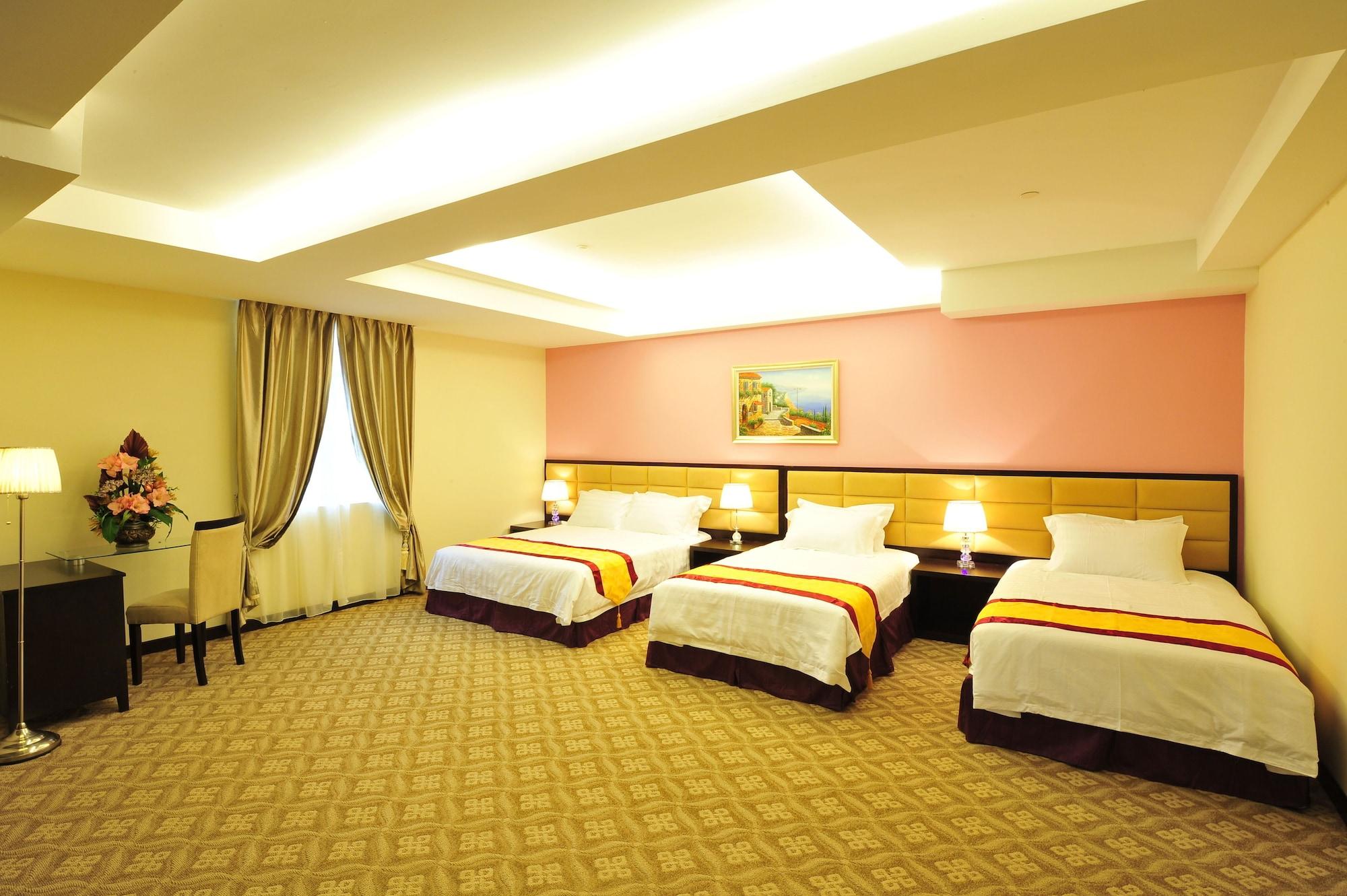 Malacca Hallmark Crown Hotel מראה חיצוני תמונה