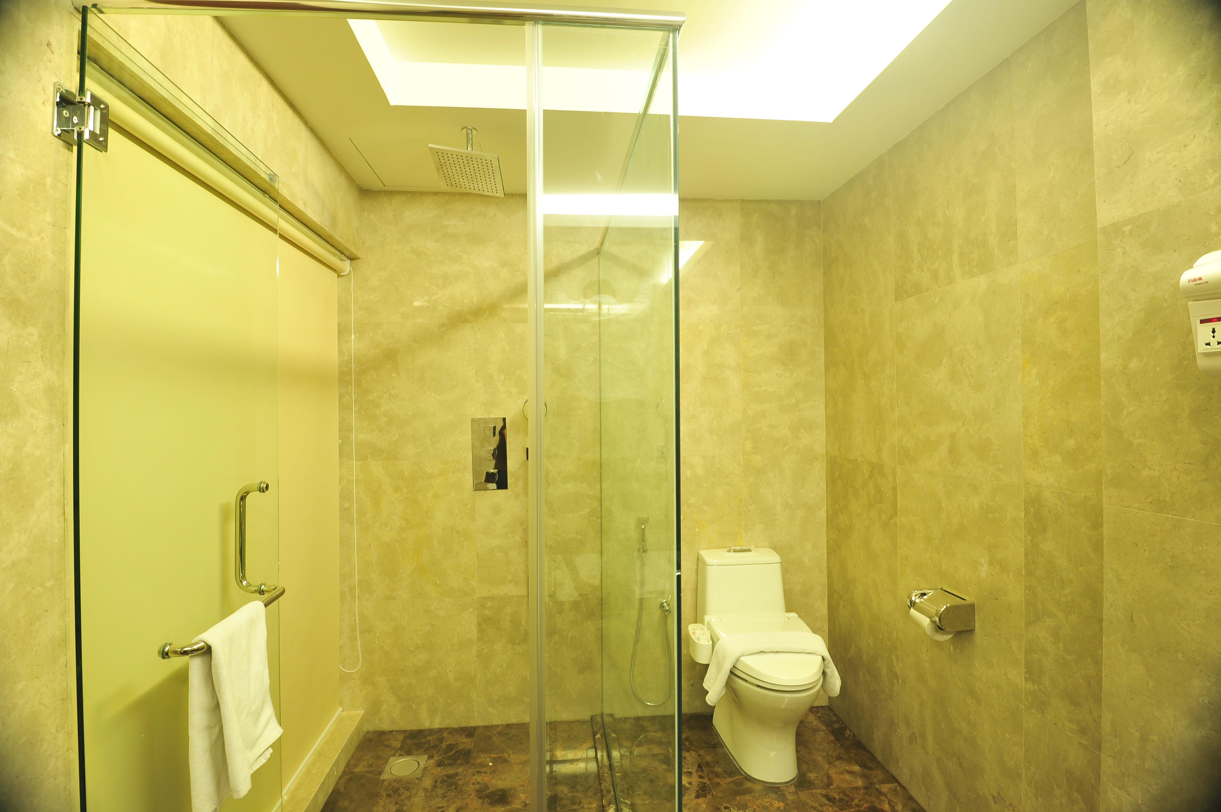 Malacca Hallmark Crown Hotel מראה חיצוני תמונה