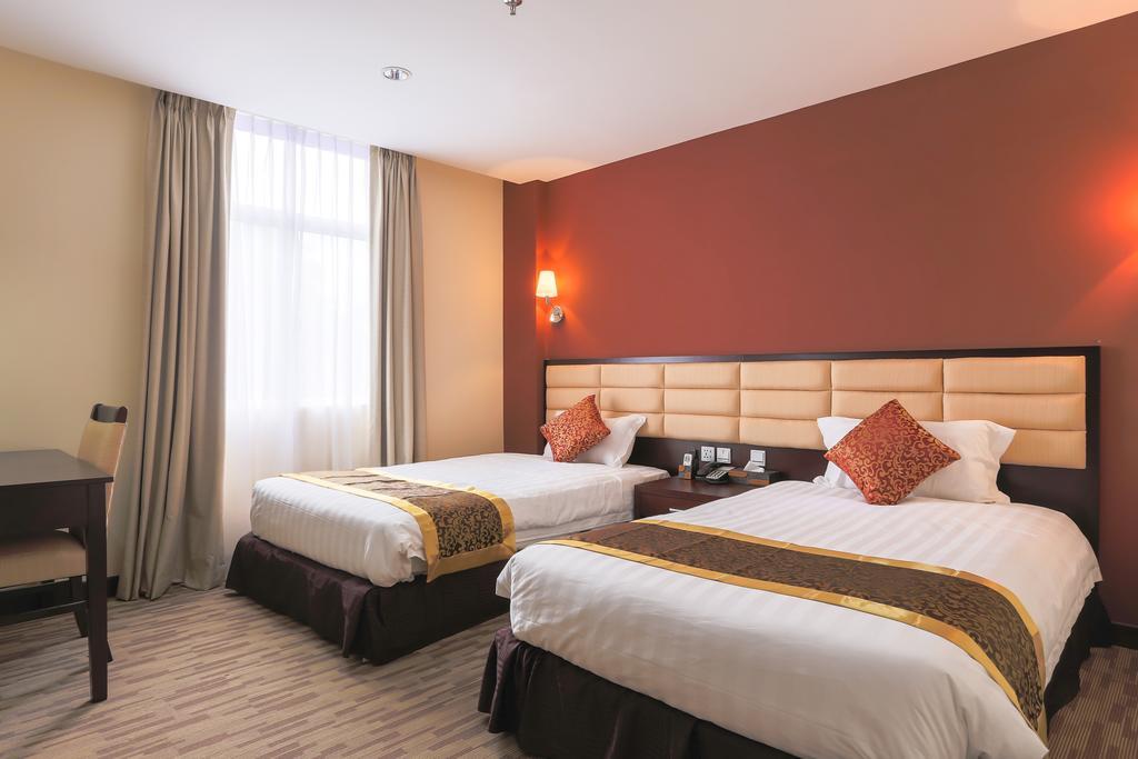 Malacca Hallmark Crown Hotel חדר תמונה